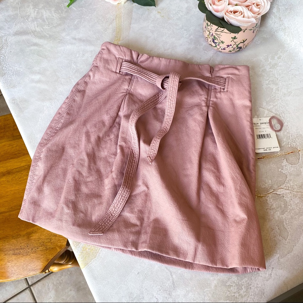 SOLD ON DEPOP - Picture 3 of 10